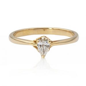 yellow-gold-emerald-engagement-ring